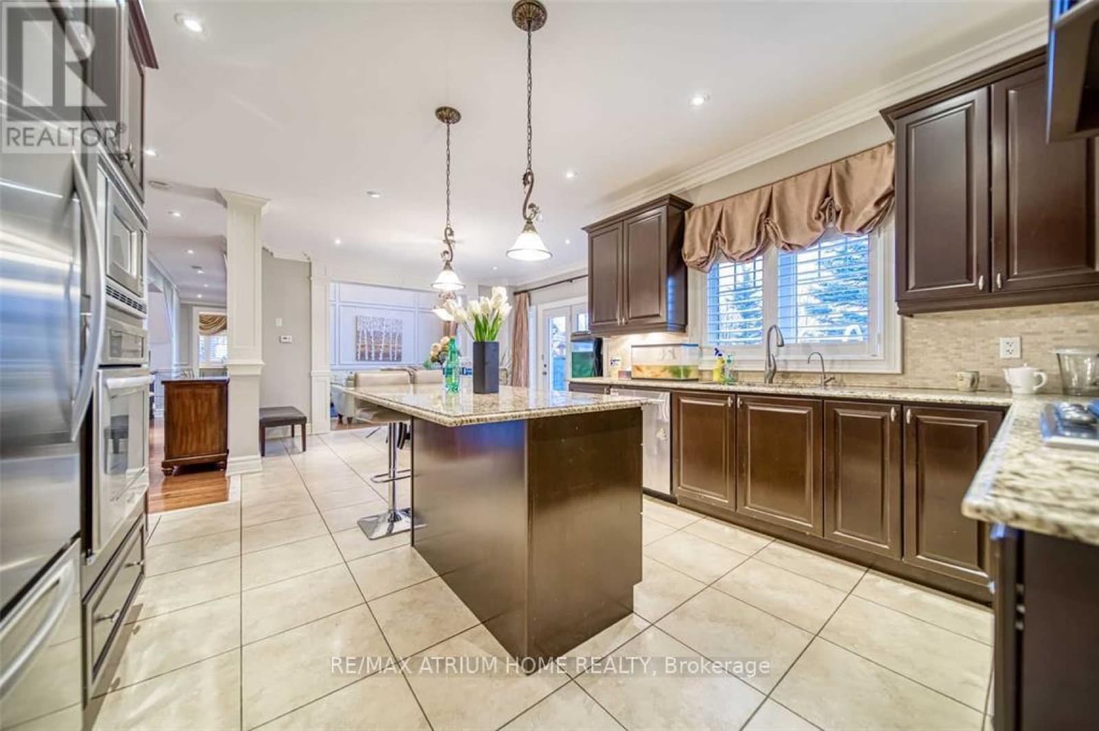 Former Model Home in Aurora Estates photo 2